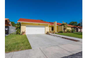 1920 SW 123rd Ct, Miami, FL 33175, Sold 05/23/19