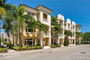 2751 NE 184th Way, Aventura, FL 33160, Sold 04/30/19