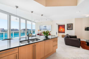 1000 South Pointe Dr, Miami Beach, FL 33139, Sold 05/06/19