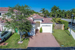 10126 SW 163rd Pl, Miami, FL 33196, Sold 05/03/19