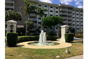 800 NE 195th St, Miami, FL 33179, Sold 08/16/19