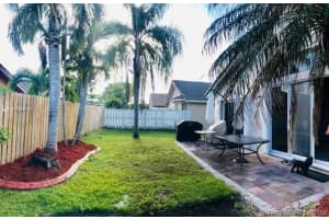 11600 SW 10th St, Pembroke Pines, FL 33025, Sold 05/17/19