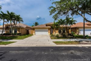 315 E Royal Cove Cir, Davie, FL 33325, Sold 06/20/19