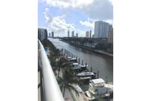 2950 NE 188th St, Miami, FL 33180, Sold 05/14/19