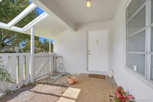 8611 Bridle Path Ct, Davie, FL 33328, Sold 07/12/19