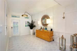 211 Ari Way, Miami Beach, FL 33141, Sold 10/31/19