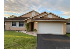 7847 NW 188th Ln, Hialeah, FL 33015, Sold 06/04/19