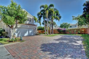 6125 NW 77th Pl, Parkland, FL 33067, Sold 07/31/19