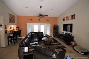 5815 SW 87th Way, Cooper City, FL 33328, Sold 05/20/19