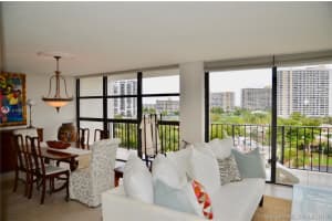 200 Leslie Dr, Hallandale Beach, FL 33009, Sold 05/31/19