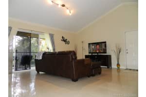 3083 N Oakland Forest Dr, Oakland Park, FL 33309, Sold 05/16/19
