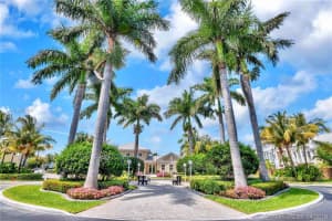 10831 NW 75th St, Medley, FL 33178, Sold 05/17/19