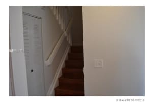 8181 NW 8th St APT E5, Miami, FL 33126, Sold 11/25/19