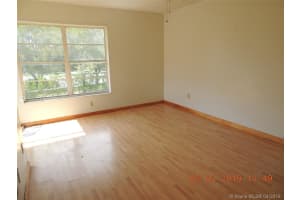 450 NW 98th Ct, Miami, FL 33172, Sold 06/21/19