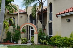 8657 SW 5th St, Pembroke Pines, FL 33025, Sold 06/11/19