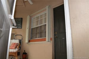 8657 SW 5th St, Pembroke Pines, FL 33025, Sold 06/11/19
