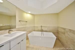 16485 Collins Ave, Sunny Isles Beach, FL 33160, Sold 01/30/20