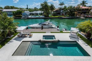 2032 NE 121st Rd, North Miami, FL 33181, Sold 08/26/19