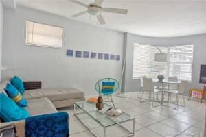 3030 Collins Ave #2h, Miami Beach, FL 33140, Sold 05/17/19