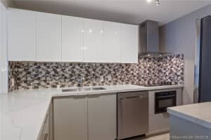 Bayview Terrace, 1228 West Ave, Miami Beach, FL 33139, Sold 08/30/19