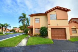 11297 SW 11 St, Pembroke Pines, FL 33025, Sold 05/23/19