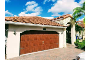 9827 NW 10 Terrace, Miami, FL 33172, Sold 11/21/19