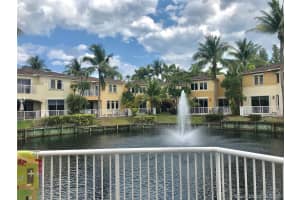 3070 NE 208th St, Miami, FL 33180, Sold 10/23/19