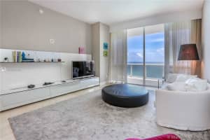 16001 Collins Ave, North Miami Beach, FL 33160, Sold 01/04/21
