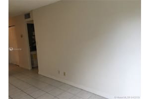 4550 NW 9th St #308e, Miami, FL 33126, Sold 06/30/19