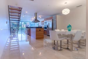 2950 NE 188th St, Miami, FL 33180, Sold 09/09/19