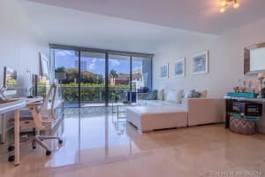 2950 NE 188th St, Miami, FL 33180, Sold 09/09/19