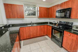 8999 NW 107th Ct, Doral, FL 33178, Sold 11/27/19