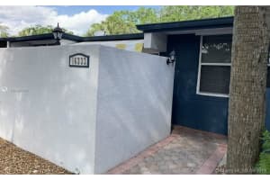 16333 Willow Creek Dr, Hialeah, FL 33014, Sold 06/24/19