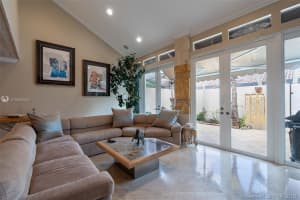 8616 SW 79th Pl, Miami, FL 33143, Sold 06/03/19