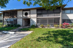 809 NE 199th St, Miami, FL 33179, Sold 11/18/19