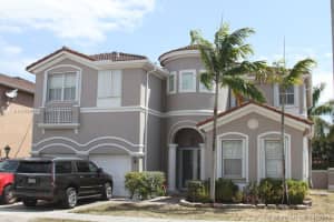 17971 NW 87th Ct, Hialeah, FL 33018, Sold 11/25/19