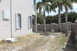 17971 NW 87th Ct, Hialeah, FL 33018, Sold 11/25/19