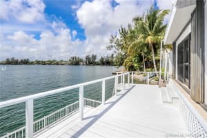 7016 SW 48th Ln, Miami, FL 33155, Sold 05/29/19