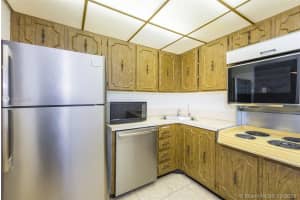 3002 NE 5th Terrace, Wilton Manors, FL 33334, Sold 10/25/19
