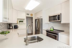 16558 NE 26th Ave #5g, North Miami Beach, FL 33160, Sold 08/20/19