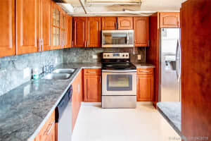 441 NE 195th St, Miami, FL 33179, Sold 06/28/19