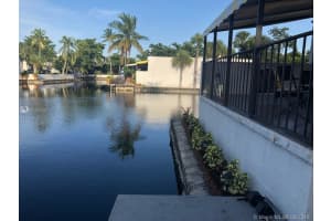16421 Bridge End Rd, Hialeah, FL 33014, Sold 06/28/19