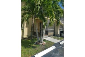 15609 SW 73rd Cir Terrace, Miami, FL 33193, Sold 05/13/19
