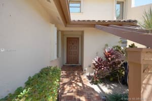 11477 SW 84th Ln, Miami, FL 33173, Sold 06/28/19