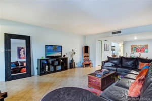 1333 N 15th Ave, Hollywood, FL 33020, Sold 07/17/19
