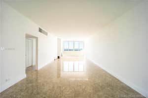5005 Collins Ave, Miami Beach, FL 33140, Sold 12/18/19