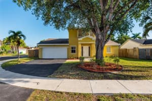 9591 NW 52nd St, Sunrise, FL 33351, Sold 06/05/19