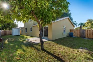 9591 NW 52nd St, Sunrise, FL 33351, Sold 06/05/19