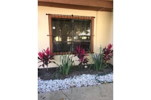 8350 NW 8th St, Miami, FL 33126, Sold 07/09/19