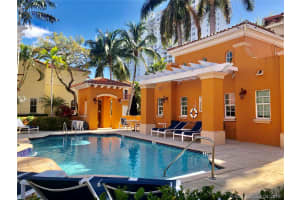 18480 NE 30th Ct, Aventura, FL 33160, Sold 05/29/20